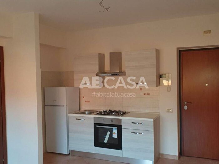 Appartamento trilocale in affitto in Via dei Bastioni, Semicentro, Velletri