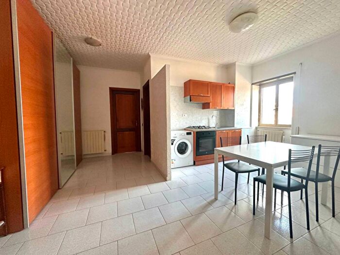 Appartamento bilocale in affitto in Via Alessano, Torre Gaia, Roma