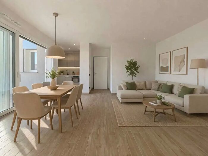 Appartamento trilocale in vendita in Via Clemente Larghi, Bregnano