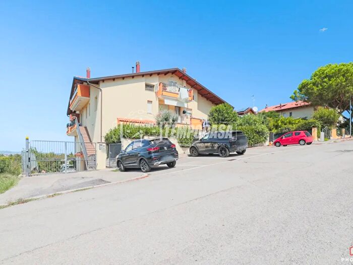 Appartamento trilocale in vendita in Via della Rondine, Coriano