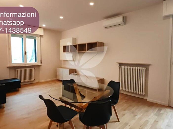 Appartamento trilocale in affitto in Viale Mentana, Centro Storico, Parma