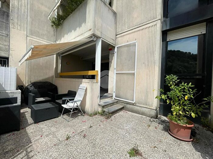 Appartamento quadrilocale in vendita in Via Emilio Salgari, Genova