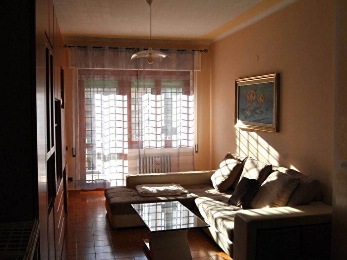 Appartamento trilocale in affitto in Via Gran Bretagna, Torvaianica Centro, Pomezia