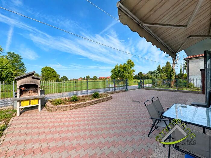 Appartamento quadrilocale in vendita in Riviera Bosco Piccolo, Mira