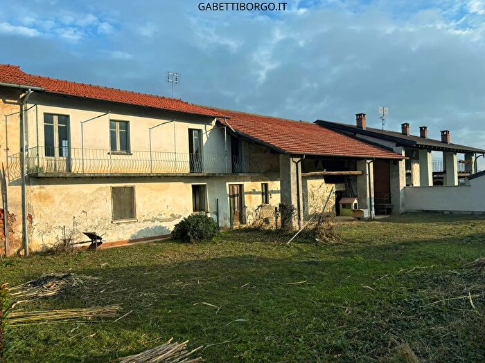 Casa quadrilocale in vendita in San Mauro, Boves