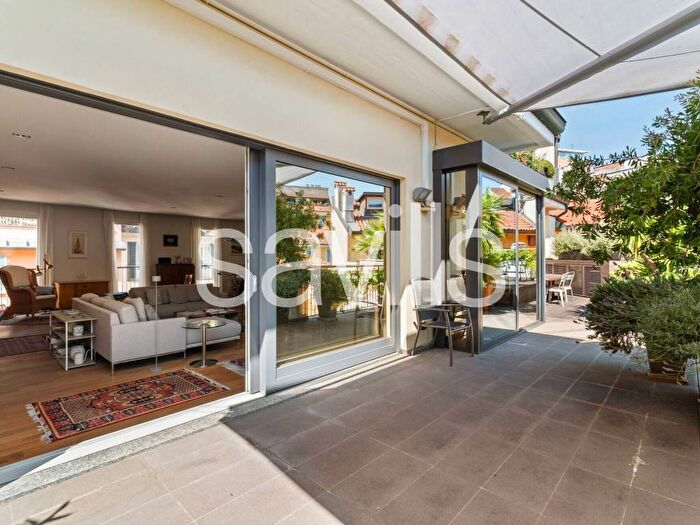 Casa con 5 locali in affitto in Via del Torchio, Carrobbio, Milano