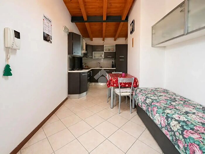 Appartamento bilocale in vendita in Traversa XX Quartiere La Famiglia, Brescia