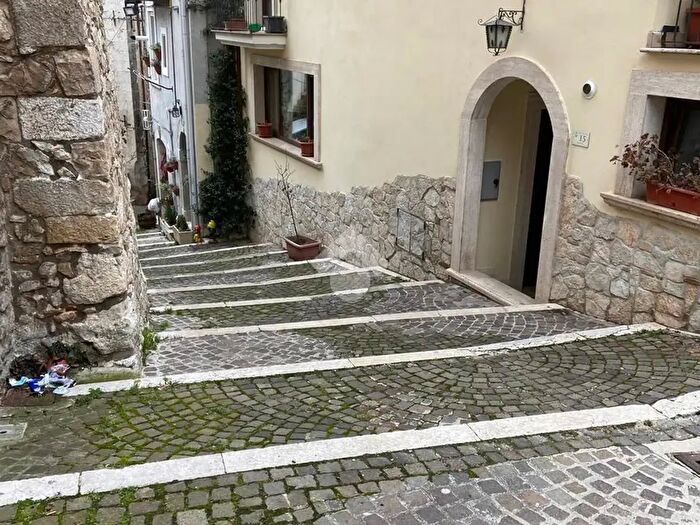 Appartamento monolocale in vendita in Indipendente Via De Letis, Castel Di Sangro