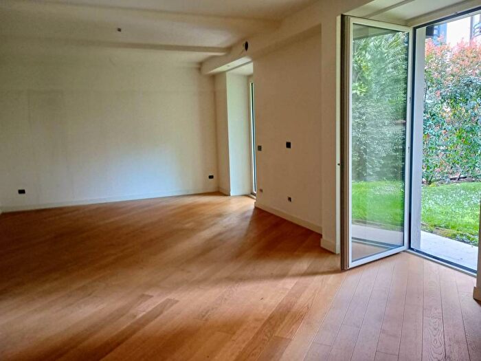 Appartamento bilocale in affitto in Valduce Crispi, Como