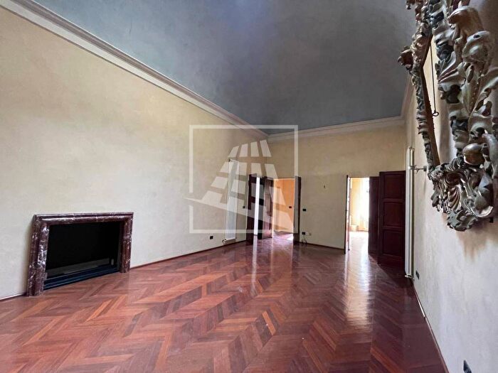 Appartamento con 5 locali in affitto in Via Emilia A San Pietro, Centro Storico, Reggio Emilia