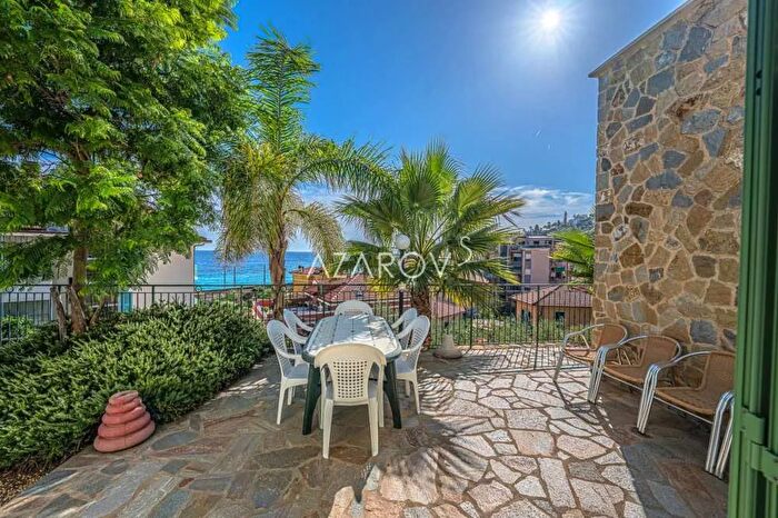 Casa trilocale in vendita in Bordighera