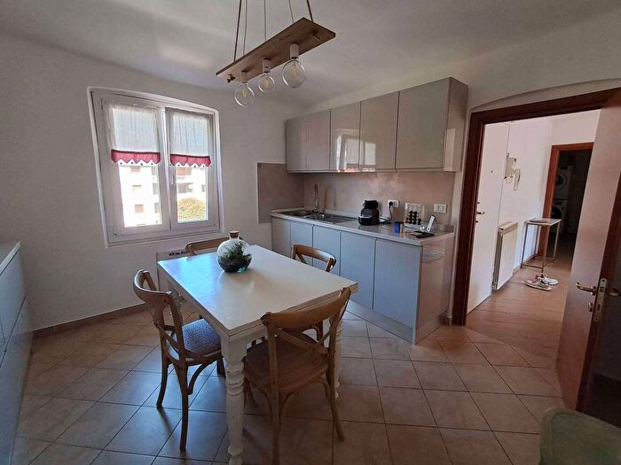 Appartamento con 5 locali in affitto in via Giacomo Poiré, Pra, Genova