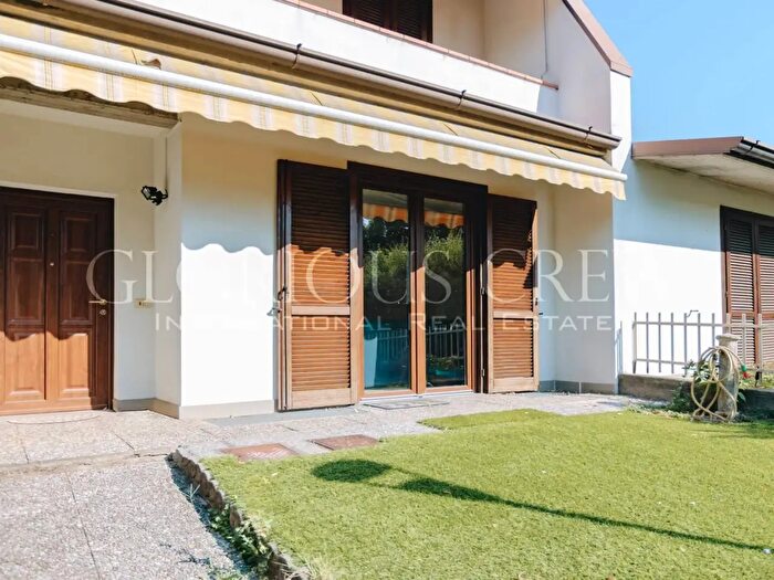 Casa quadrilocale in vendita in Via Parenzo a, Brescia
