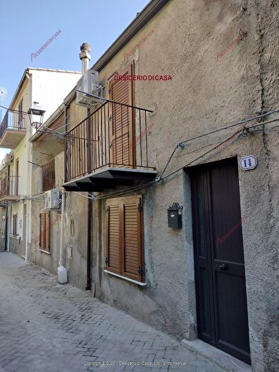 Casa quadrilocale in vendita in Caltavuturo