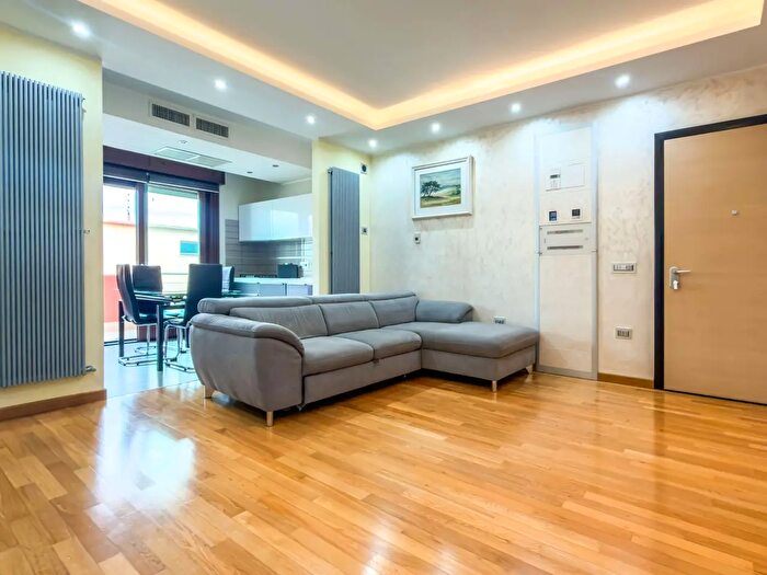 Appartamento quadrilocale in vendita in Via dei Garibaldini, Elmas