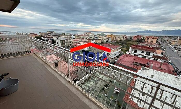 Appartamento in vendita in Via Domiziana Mondragone Campania, Mondragone