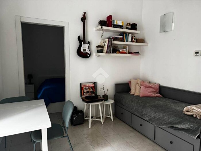 Appartamento bilocale in affitto in Via plinio, Morgagni, Milano