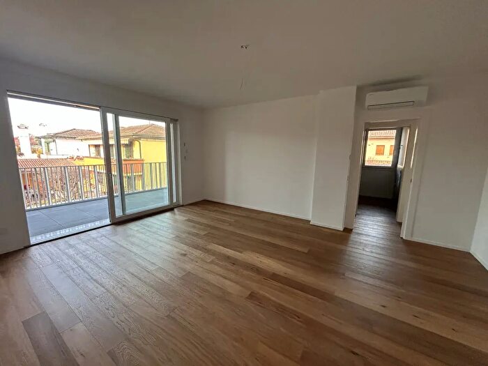 Appartamento quadrilocale in vendita in Via Carlo Steiner Madonna Pellegrina Pd, Padova