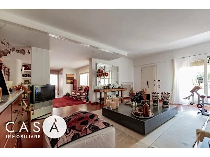 Casa con 5 locali in vendita in Viale della Libertà, Predappio