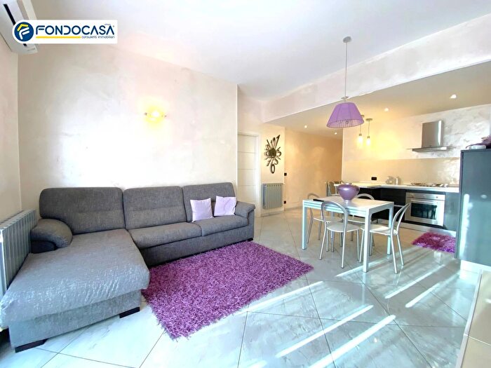 Appartamento trilocale in vendita in Via Aurelia, Loano