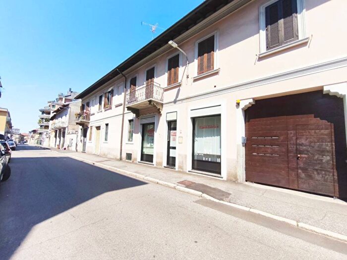 Case in Vendita e in Affitto - 3