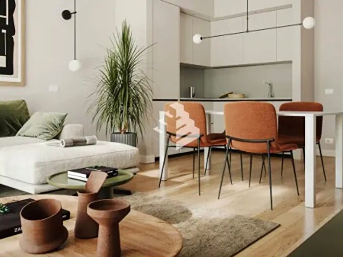 Appartamento trilocale in vendita in Via Offanengo, Roma