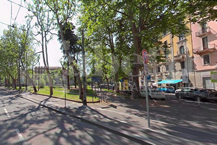 Appartamento bilocale in affitto in Viale Campania, Milano