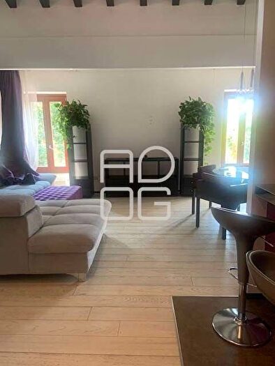 Casa quadrilocale in affitto in Via Veneto, Centro Storico, Desenzano del Garda