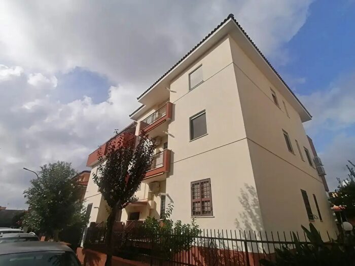 Appartamento quadrilocale in vendita in Via Puglie, Aprilia