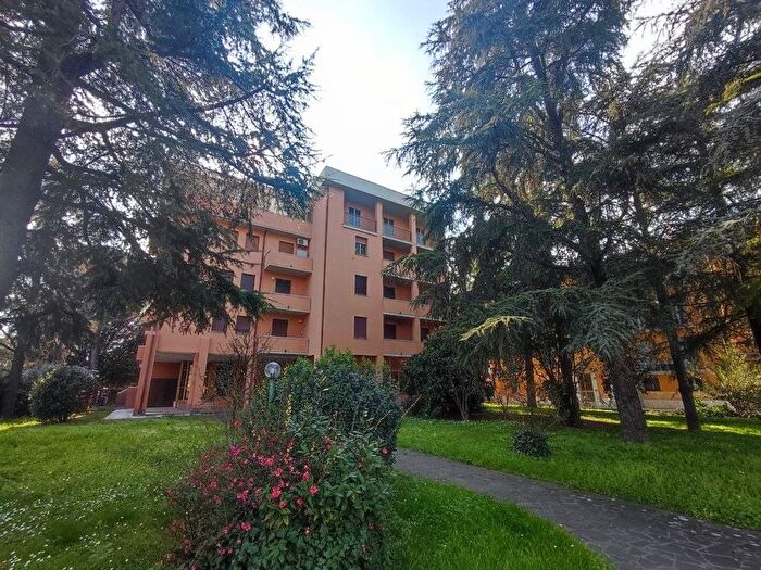 Appartamento con 5 locali in affitto in Via Croce Coperta, Cappuccini Montericco, Imola