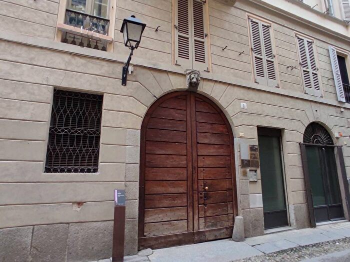 Appartamento bilocale in affitto in Via Tornielli, Centro Storico, Novara