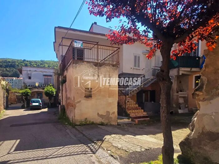 Casa bilocale in vendita in Casamarciano