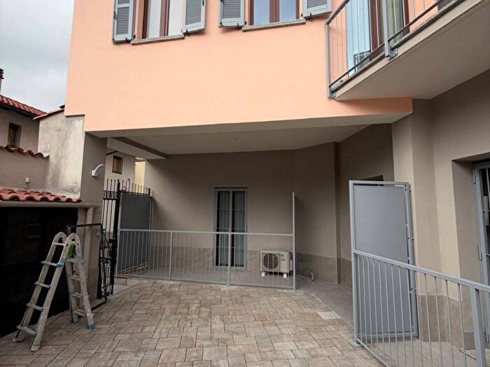 Appartamento bilocale in affitto in Via dei Combattenti, Taccona, Muggiò