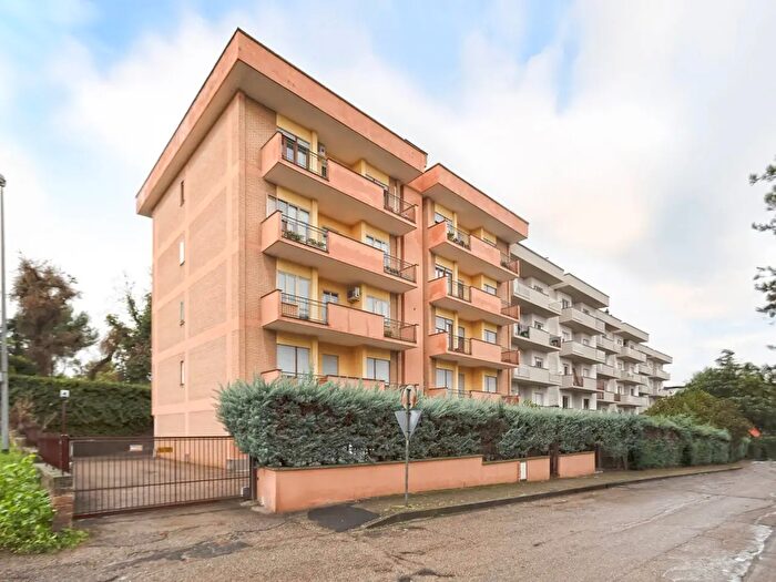 Appartamento con 5 locali in affitto in Via Ciro Menotti, Viterbo