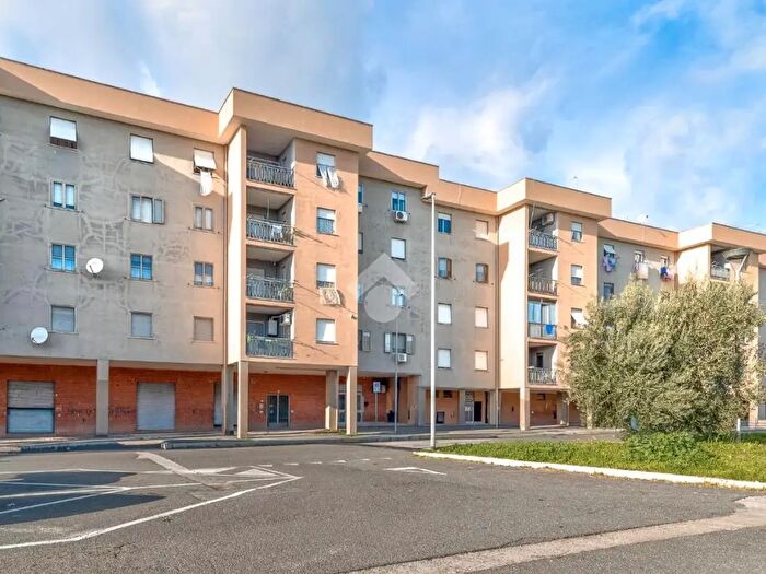 Appartamento con 5 locali in vendita in Via Veneto, Civitavecchia