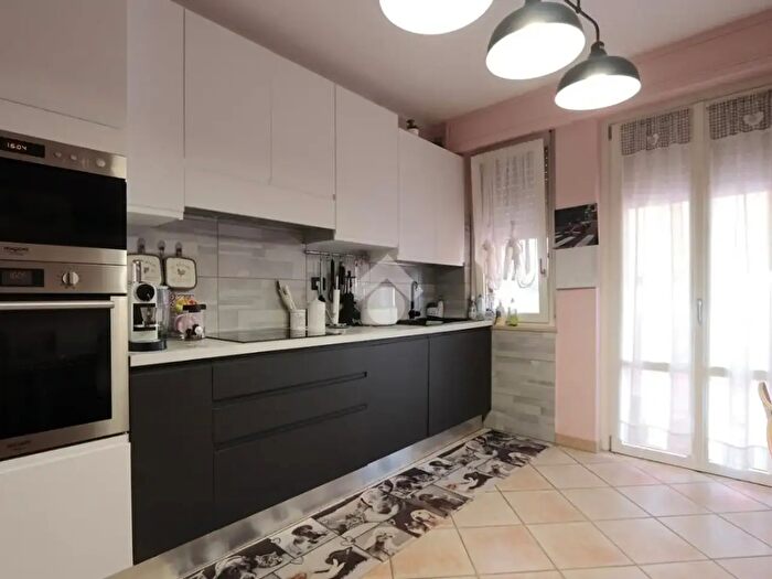 Appartamento quadrilocale in vendita in Via Pietro Nenni, Alessandria