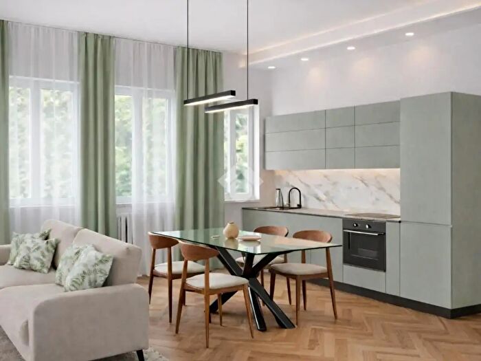 Appartamento trilocale in vendita in Via del Casale Giuliani, Roma