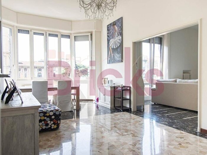 Appartamento trilocale in affitto in PIAZZA V GIORNATE, Montenero, Milano