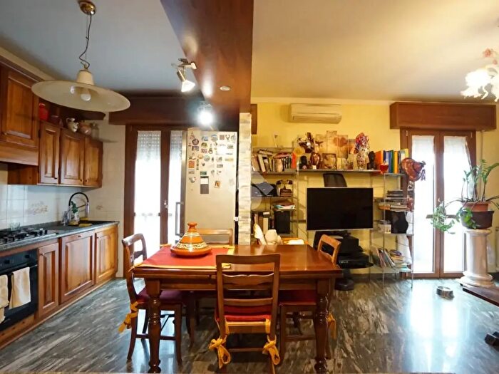 Appartamento quadrilocale in vendita in Via NPende, Formigine