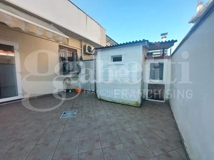 Appartamento bilocale in vendita in Via Cesare Pavese, Collesalvetti