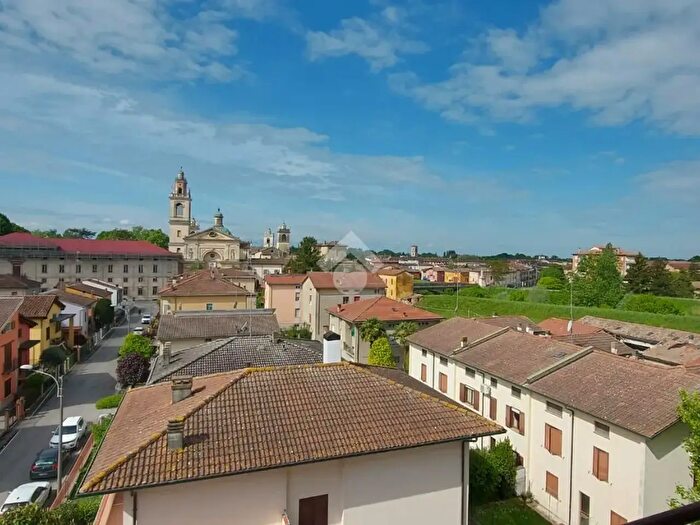 Appartamento trilocale in vendita in Via Potager, Colorno