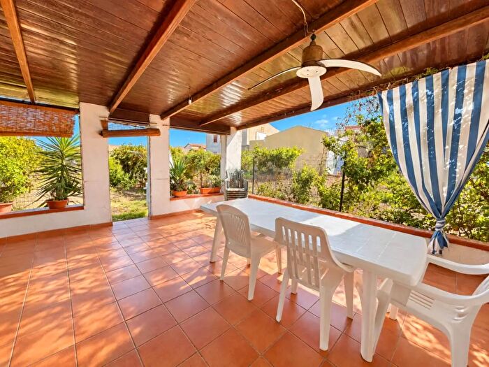 Casa trilocale in vendita in Via Eleonora d'Arborea, Valledoria
