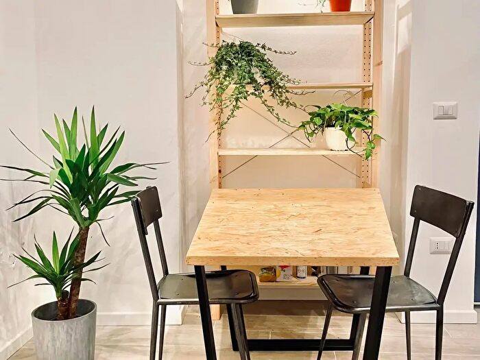 Appartamento monolocale in affitto in Via Arcangelo Corelli, Milano
