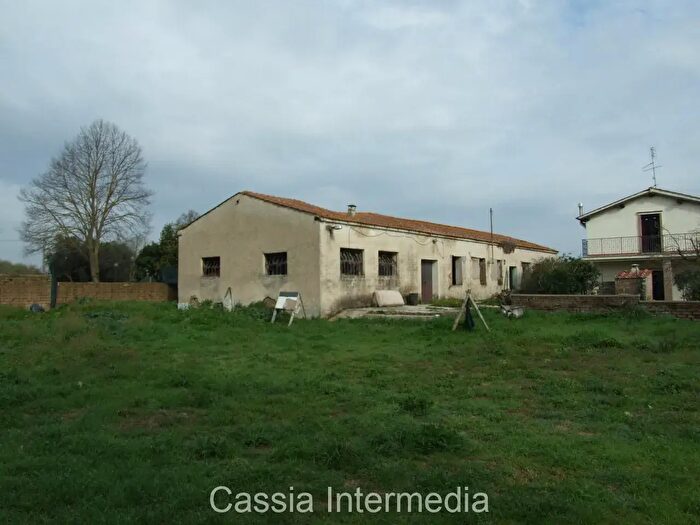 Casa con 7 locali in vendita in Via Mattioli, Castel SantElia