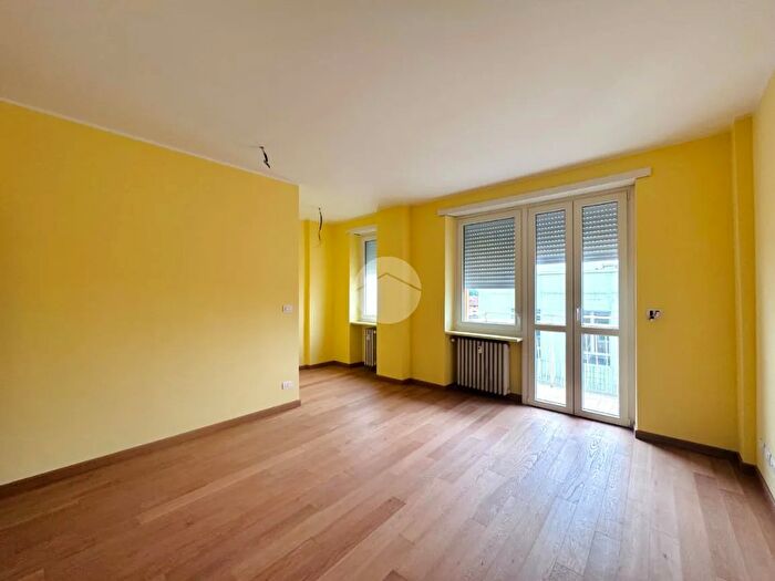 Appartamento quadrilocale in vendita in Via Umberto I, Carignano