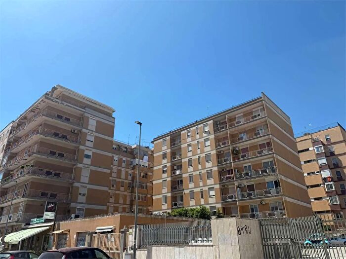 Appartamento trilocale in vendita in Via G di Vittorio Brindisi, Brindisi