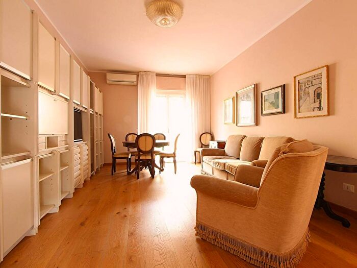 Appartamento quadrilocale in affitto in Via Amilcare Ponchielli, Borgo Venezia Santa Croce Porto San Pancrazio, Verona
