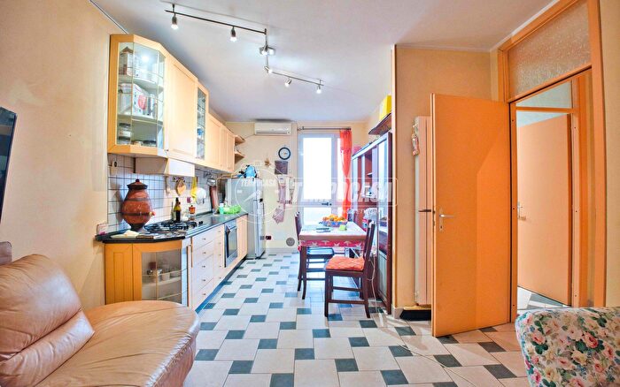 Appartamento bilocale in vendita in Novara