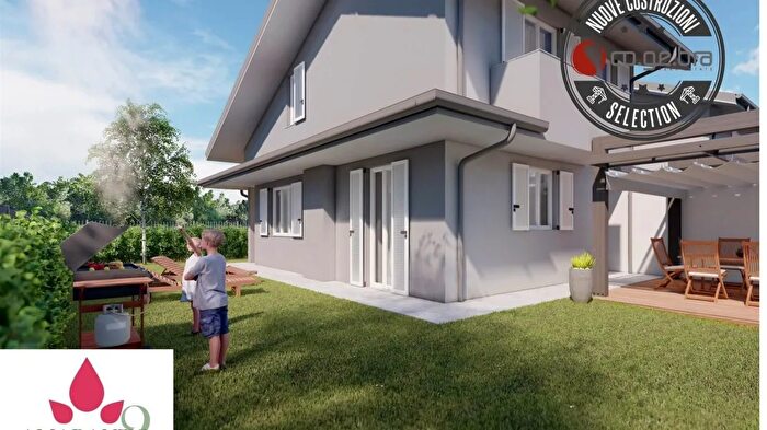 Casa quadrilocale in vendita in Via Misentasca Misinto, Misinto