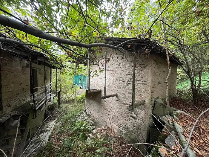 Casa con 5 locali in vendita in Via Pravallino, Bagnolo Piemonte